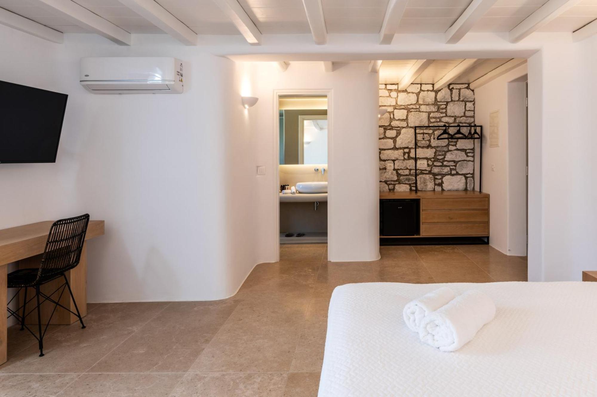 Mykonos Ag Villas In Ftelia Beach Exteriör bild